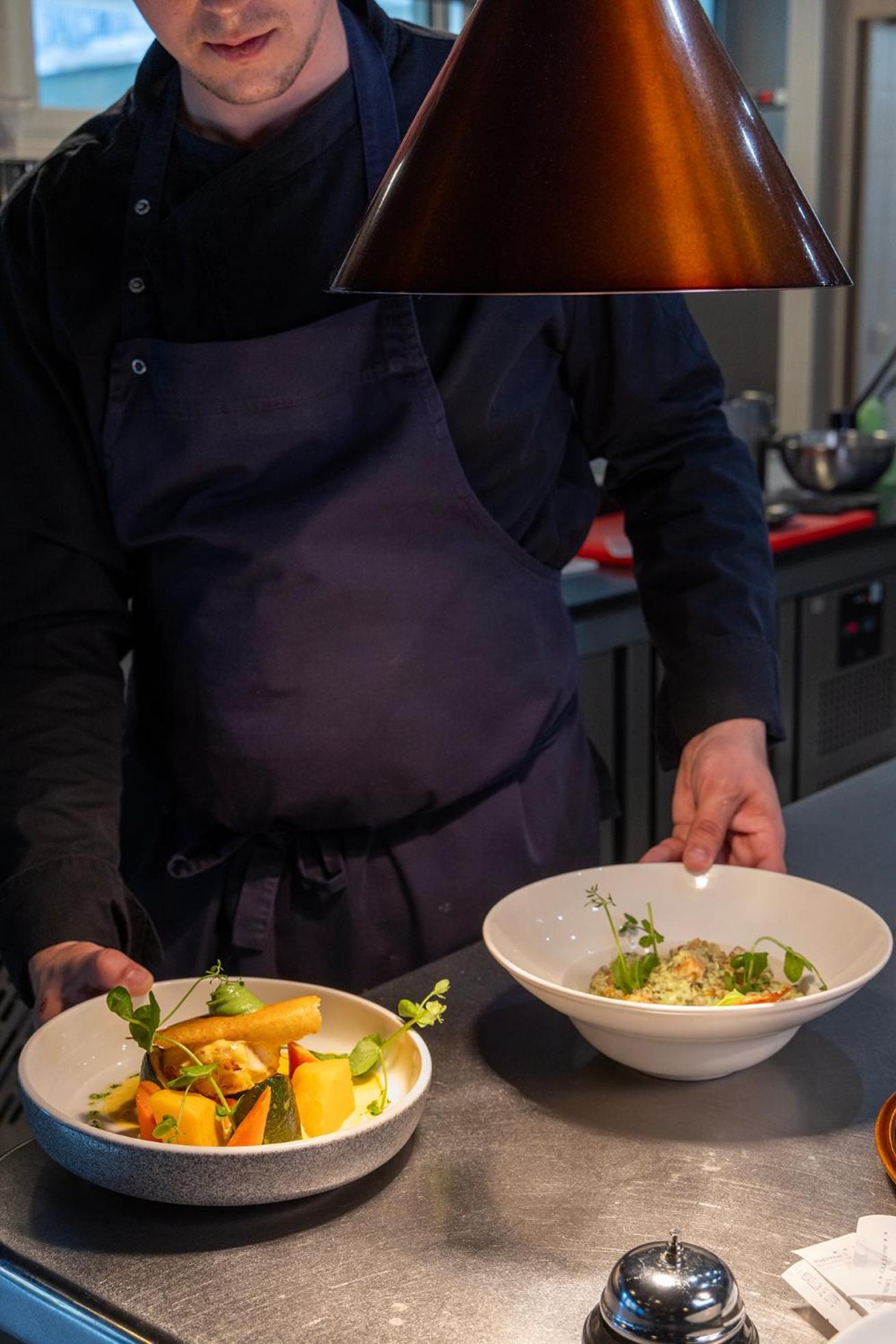 Hotel Spa Restaurant Villa Castellane Greoux-les-Bains Exterior photo